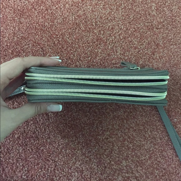 Wallet - Picture 3 of 5